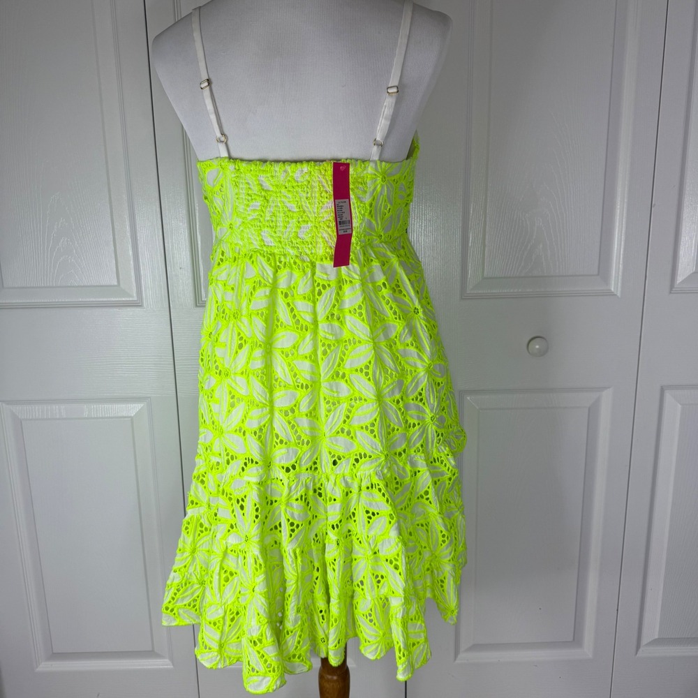Lilly Pulitzer Briana Dress Womens 6 Pepino Green Mambo Eyelet Neon Mini NWT - Picture 2 of 11